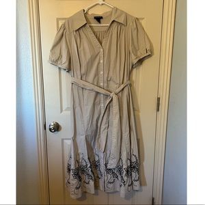 Tan embroidered dress. PLUS SIZE